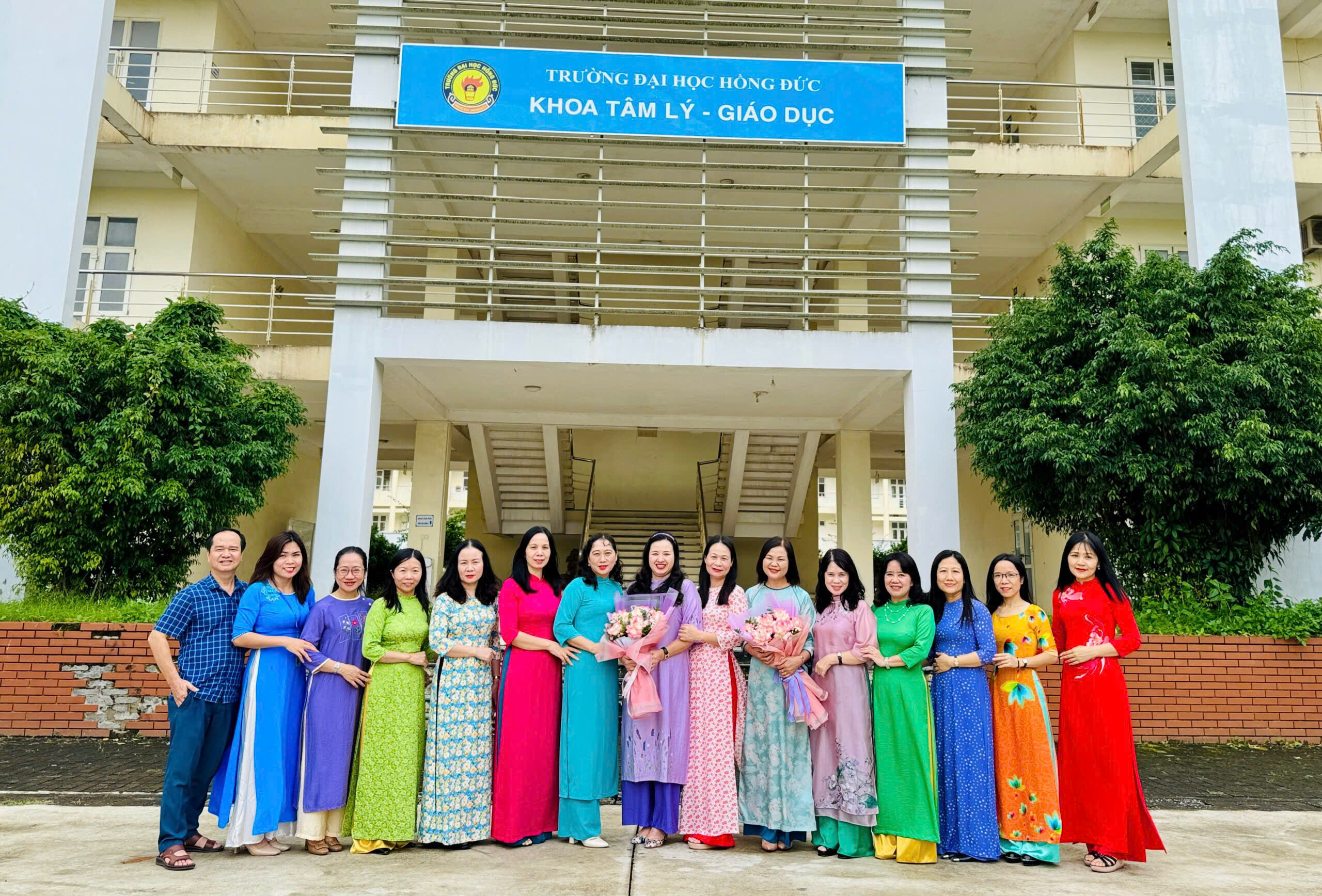 Chào mừng ngày 20/10